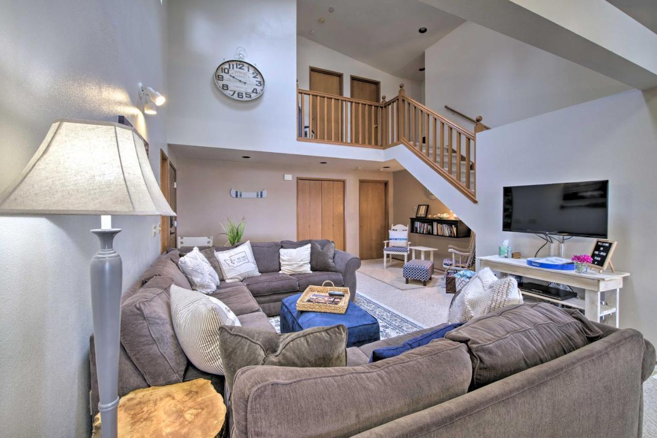 Warm Beach Hideaway With Private Beach! Stanwood Exteriör bild